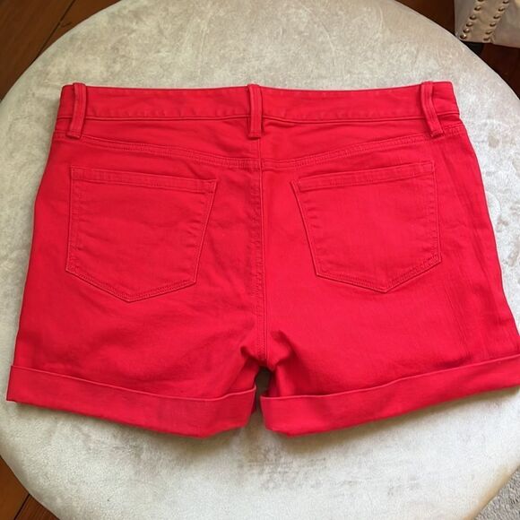 LN! LOFT *Original* Red Cuffed Jeans Shorts Sz 10 - Picture 5 of 11
